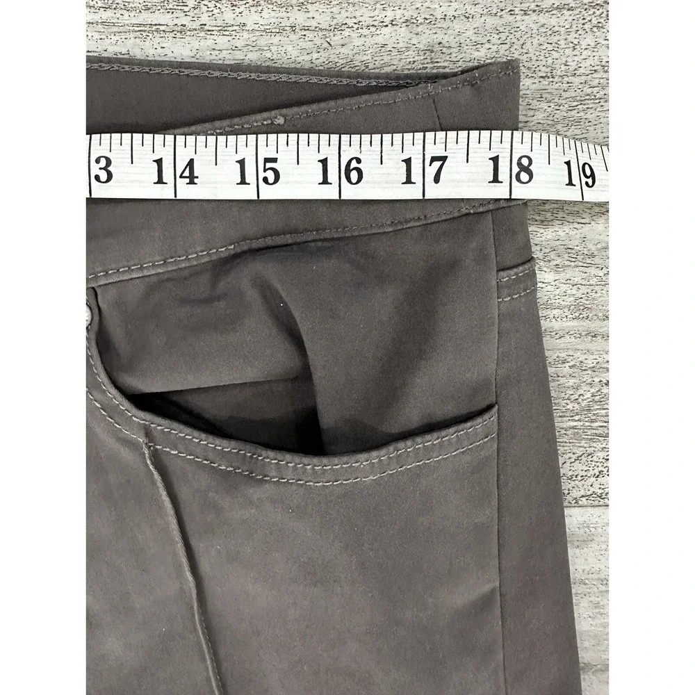 Lucky Brand Mens 121 Heritage Slim Straight Chino Actual 36x24 Cropped Pleated